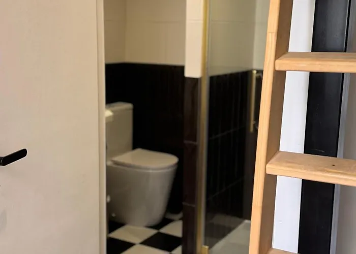 Hyper Centre アパート *